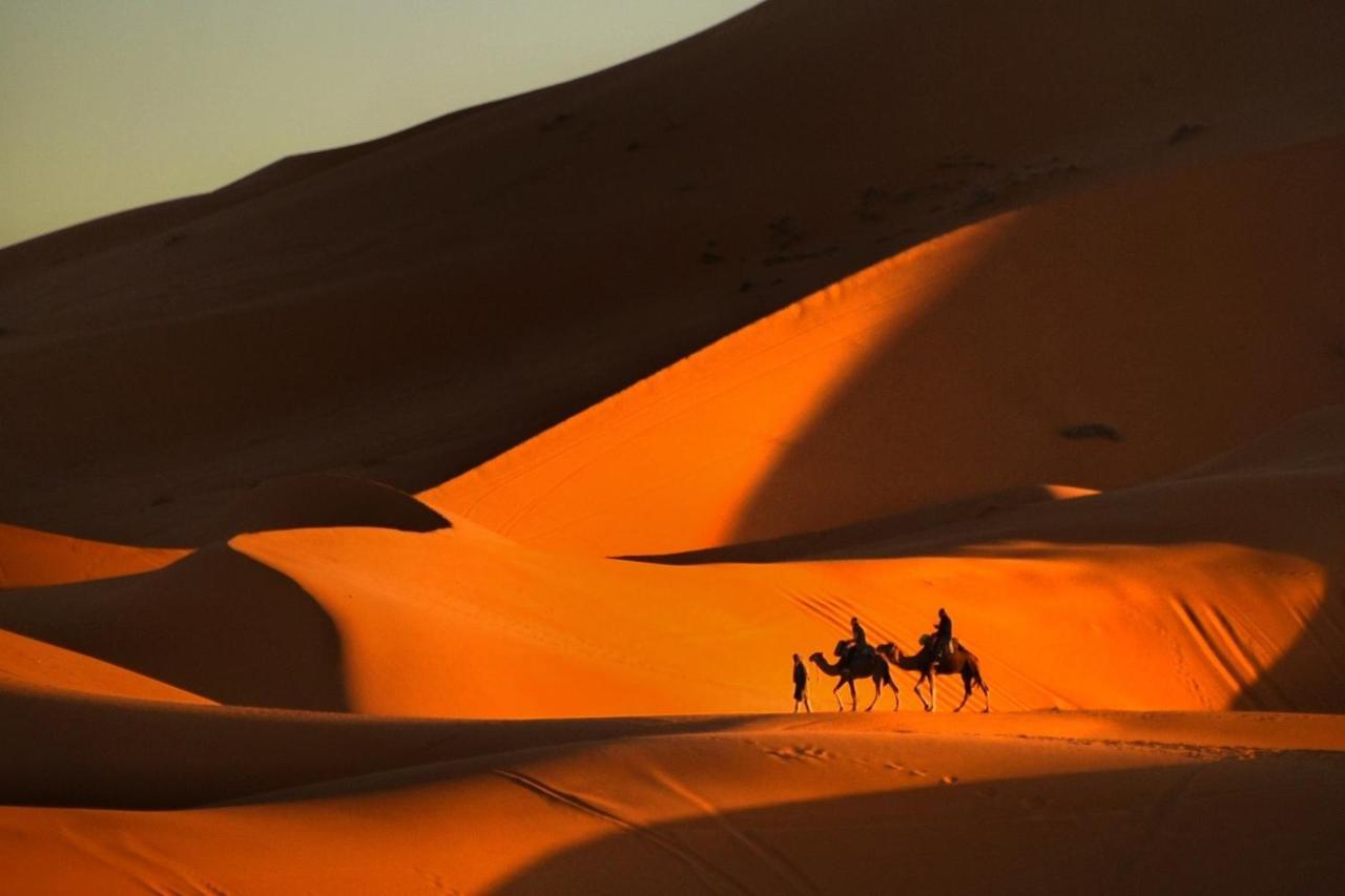 Family Moroccan House Merzouga Exterior foto